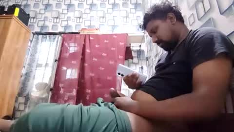 Snapshot of aachujos97 chatting on October 31, 2025, 11:44 am Aachujos online show from October 31, 2025, 11:44 am