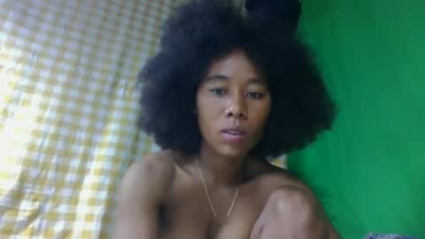 Snapshot of aadienne chatting on May 26, 2026, 12:23 pm aadienne online show from May 26, 2026, 12:23 pm