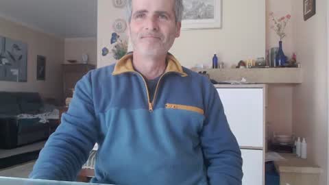 Aalex1717 online show from March 2, 2025, 2:43 pm