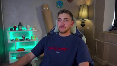 Alex online show from February 26, 2025, 5:09 am