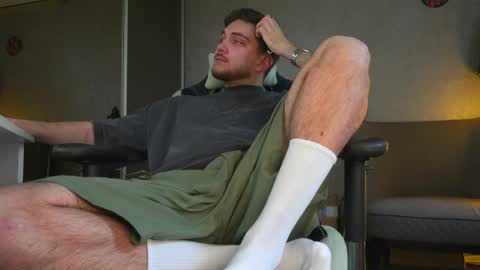 Alex online show from October 11, 2025, 7:29 am