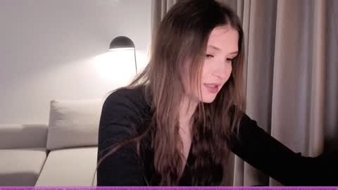 Snapshot of aalliyahh chatting on November 3, 2025, 9:38 pm Fren online show from November 3, 2025, 9:38 pm