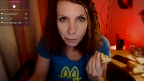 Katie online show from January 6, 2025, 4:04 am