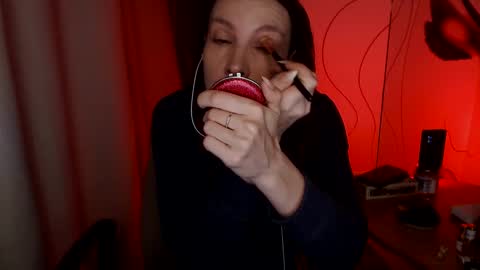 Katie online show from January 14, 2025, 2:19 am