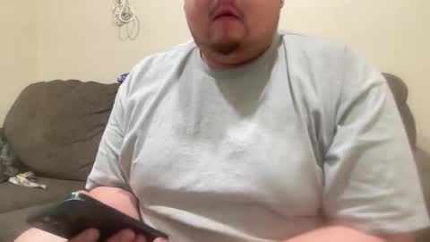 Snapshot of aanngelquezada chatting on April 5, 2026, 9:17 am aanng online show from April 5, 2026, 9:17 am