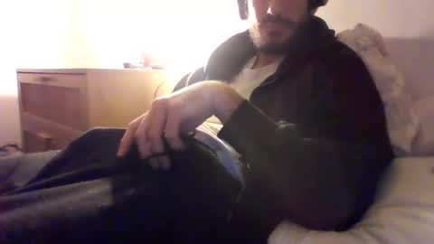 Snapshot of aarion55 chatting on December 18, 2025, 1:28 pm aarion55 online show from December 18, 2025, 1:28 pm