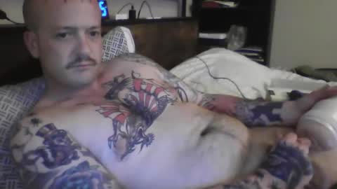 aarmun37 online show from February 25, 2025, 4:35 am