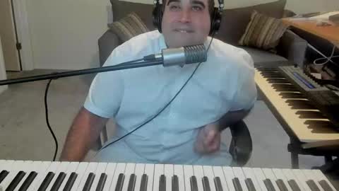 Aaron online show from September 27, 2025, 5:51 pm