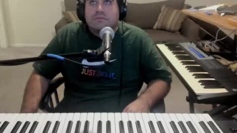 Aaron online show from October 12, 2025, 1:15 am