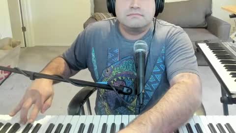 Aaron online show from April 10, 2026, 10:25 pm