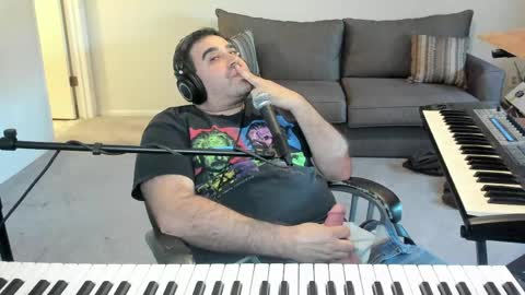 Snapshot of aaroleplayer chatting on May 12, 2026, 10:51 pm Aaron online show from May 12, 2026, 10:51 pm