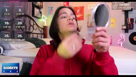 Aaron  online show from January 10, 2026, 11:09 pm