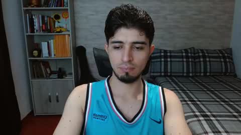 Aaron online show from October 20, 2025, 7:03 pm