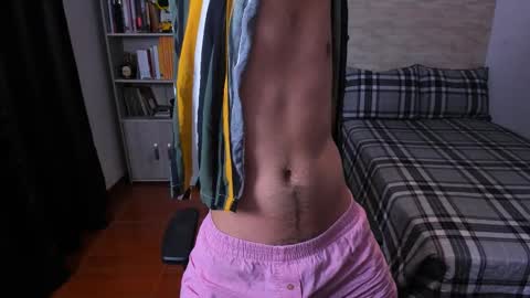 Aaron online show from November 13, 2025, 6:18 pm