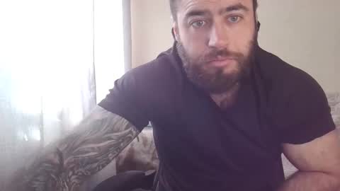 Snapshot of aaron_royal chatting on May 3, 2026, 5:02 am Davin tayl online show from May 3, 2026, 5:02 am