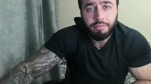 Snapshot of aaron_royal chatting on May 13, 2026, 4:37 pm Davin tayl online show from May 13, 2026, 4:37 pm