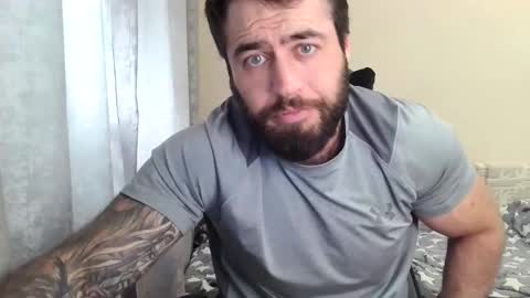 Snapshot of aaron_royal chatting on June 4, 2026, 4:29 am Davin tayl online show from June 4, 2026, 4:29 am