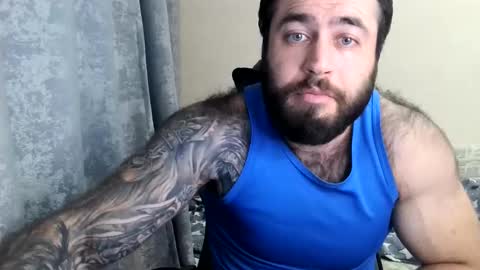 Snapshot of aaron_royal chatting on June 5, 2026, 3:29 pm Davin tayl online show from June 5, 2026, 3:29 pm