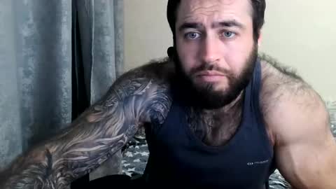 Snapshot of aaron_royal chatting on June 7, 2026, 4:44 pm Davin tayl online show from June 7, 2026, 4:44 pm