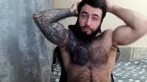 Snapshot of aaron_royal chatting on June 8, 2026, 3:34 pm Davin tayl online show from June 8, 2026, 3:34 pm