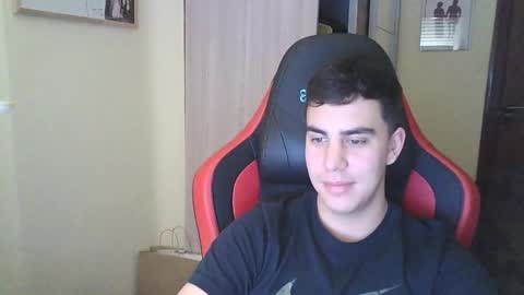 aaronlavine online show from February 19, 2025, 5:49 pm