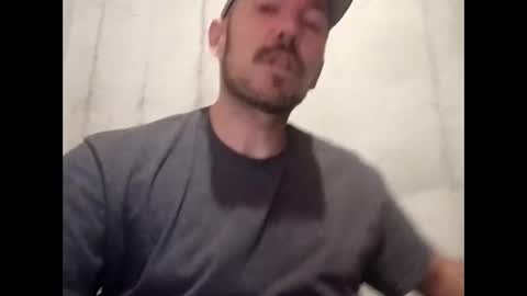 Snapshot of aaronshere888888 chatting on October 15, 2025, 3:50 am aaronshere888888 online show from October 15, 2025, 3:50 am