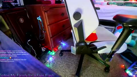 Aaron Skeetman online show from December 19, 2025, 4:41 am