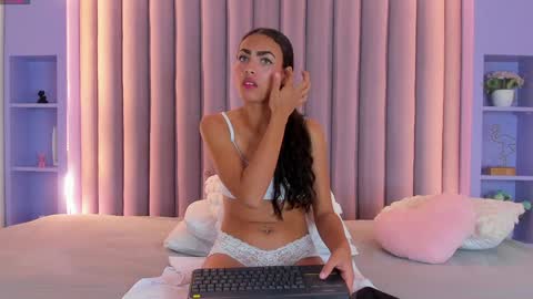   AASHLEY  online show from February 2, 2025, 11:40 am