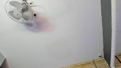 abbey_walker online show from September 19, 2025, 11:22 am