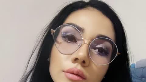 Abbi mooncb online show from January 11, 2025, 10:19 am