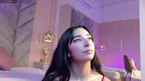 Snapshot of abby_colliins_ chatting on August 6, 2026, 1:02 pm Abby Collins online show from August 6, 2026, 1:02 pm