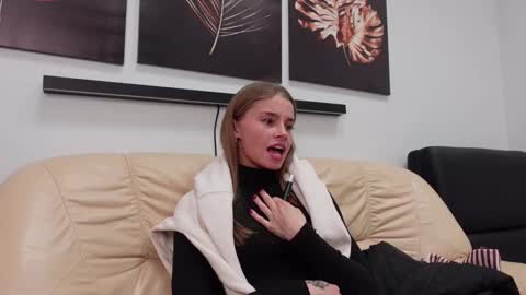 Snapshot of abby_laker chatting on December 23, 2024, 12:03 am ABBY LAKER online show from December 23, 2024, 12:03 am