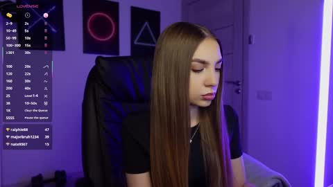 Snapshot of abby_laker chatting on March 9, 2025, 4:22 pm ABBY LAKER online show from March 9, 2025, 4:22 pm