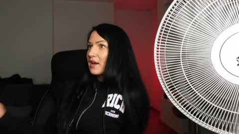 ABBY LAKER online show from April 18, 2026, 7:58 pm