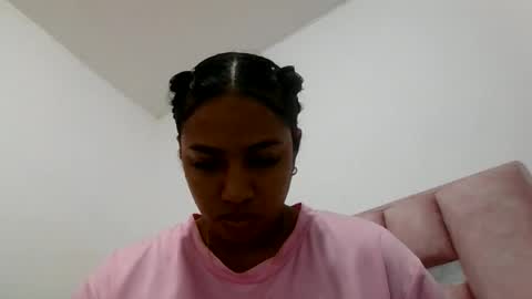 abby_moss_2 online show from February 2, 2026, 12:26 pm