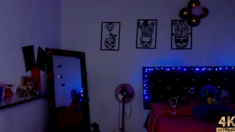 Snapshot of abby_sexygirl1 chatting on January 29, 2025, 7:04 am Abby online show from January 29, 2025, 7:04 am