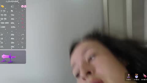 Vannesa online show from February 3, 2025, 10:36 am