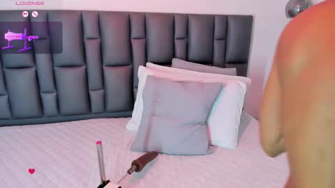 abbyadams23 online show from November 29, 2025, 2:58 am