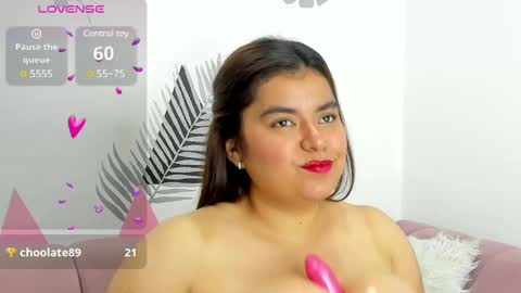 Abbybronnw online show from December 19, 2024, 9:17 pm