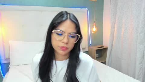 Abby Dixon  online show from December 14, 2024, 6:56 am