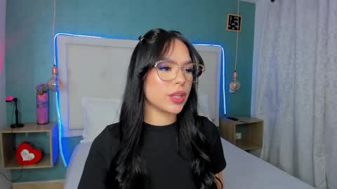 Abby Dixon  online show from March 7, 2025, 12:26 am