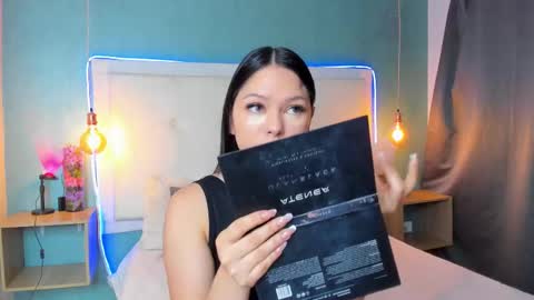 Snapshot of abbydixon1 chatting on March 9, 2026, 1:15 pm Abby Dixon online show from March 9, 2026, 1:15 pm