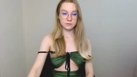 Abby Lovense is active online show from June 24, 2026, 10:14 am