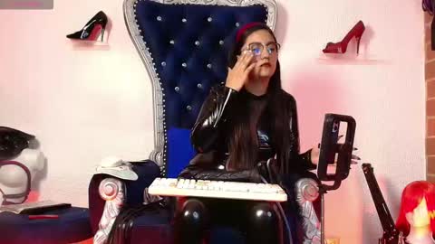 Snapshot of abbymora chatting on September 22, 2025, 1:07 am Miss Abby online show from September 22, 2025, 1:07 am