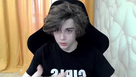 Snapshot of abbysal_blade chatting on December 31, 2024, 5:00 am abbysal_blade online show from December 31, 2024, 5:00 am