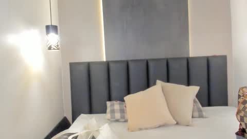 Snapshot of abbywathson chatting on February 20, 2026, 11:43 am A B B Y online show from February 20, 2026, 11:43 am