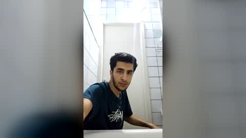 Snapshot of abduaziz979077 chatting on June 29, 2026, 10:32 pm abduaziz979077 online show from June 29, 2026, 10:32 pm