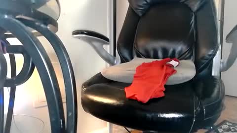 Snapshot of abe_froman2007 chatting on November 29, 2025, 11:02 am abe_froman2007 online show from November 29, 2025, 11:02 am