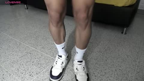 Independence model AbelAsburgo online show from January 30, 2025, 8:21 pm