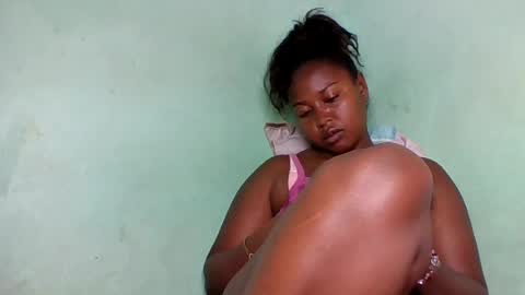 abella677022 online show from July 25, 2026, 5:10 pm